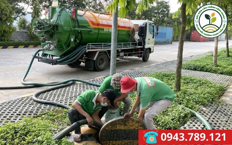 Dịch vụ hút hầm cầu Quận 2 nhanh chóng, chuyên nghiệp 8 dich vu hut ham cau quan 2 3
