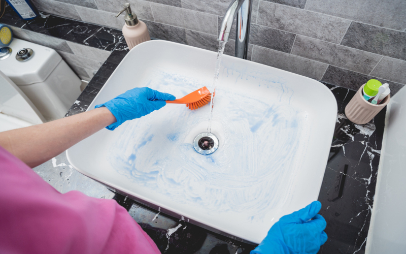 xu-ly-mui-hoi-tai-can-gio