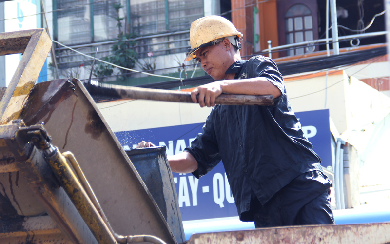 hut-ham-cau-phuong-binh-tien