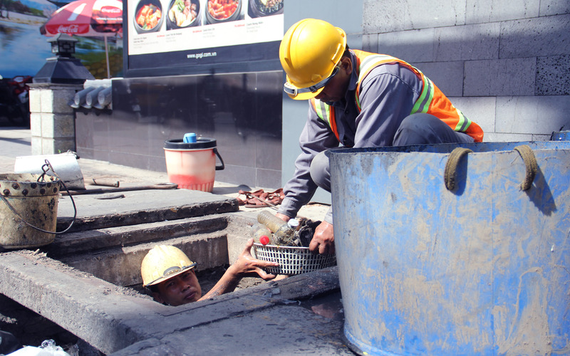 hut-ham-cau-phuong-cho-lon