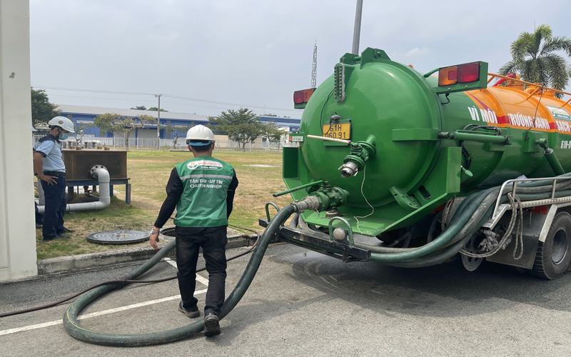 hut-ham-cau-phuong-tan-uyen