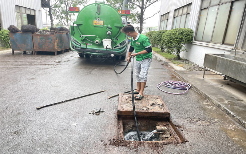 hut-ham-cau-xa-nghia-thanh