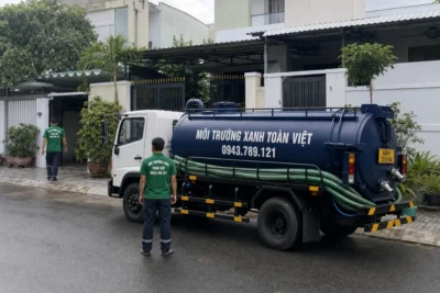 Xe hút hầm cầu chuyên dụng phục vụ khu dân cư